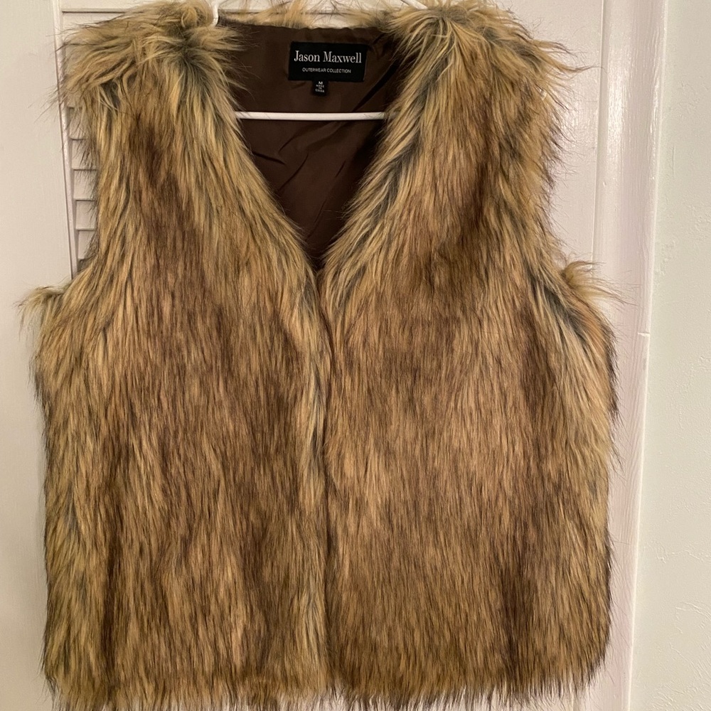 Jason Maxwell faux fur vest NWOT